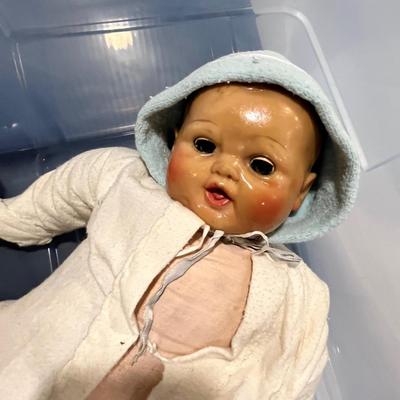 Tub of vintage dolls