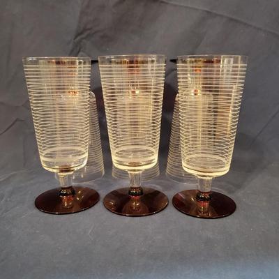 MCM Glasses Set