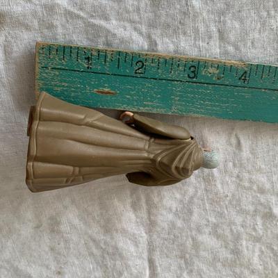 Small Star Wars figures R2D2 and Obe-Wan Kenobi