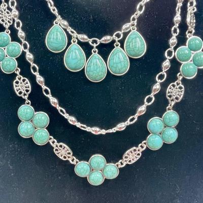 Premier, jewelry, necklace, tri strand turquoise, with silver tone chain