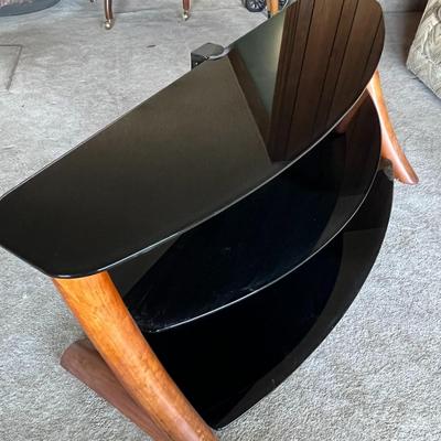 Media Shelf (52 x 20.5 x 21.5 )