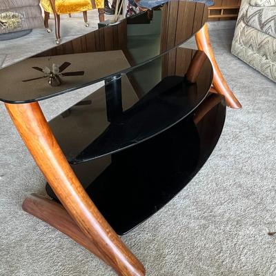 Media Shelf (52 x 20.5 x 21.5 )