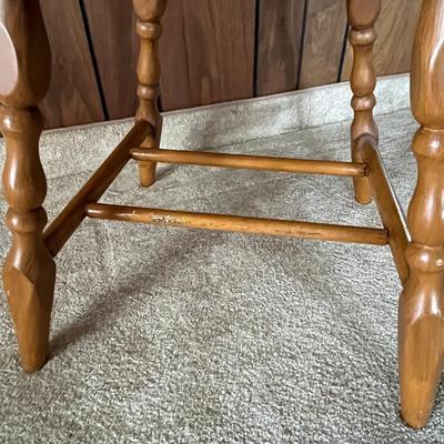 Vintage Colonial Style Chair