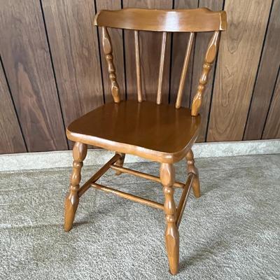 Vintage Colonial Style Chair