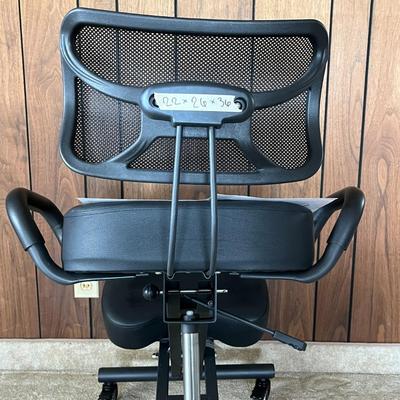 Rolling Kneeling Chair with Back Support