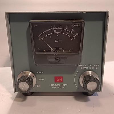 Heathkit HM-2102 VHF Power Meter SWR-meter