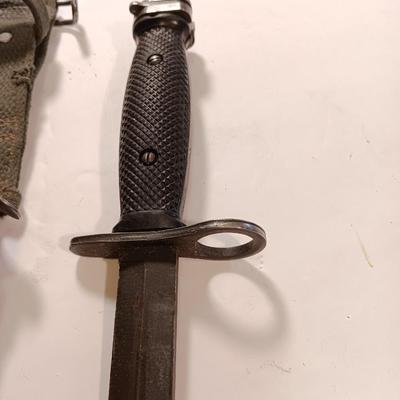 Vintage Imperial U.S. M7 Knife with M8Al Scabbard Vietnam Period