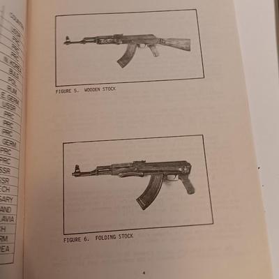 Books - Operators Manual for AK-47 Automatic F.N. F.A.L. Auto Rifles & F.A.L. User's manual Light auto rifle 7.62 MM