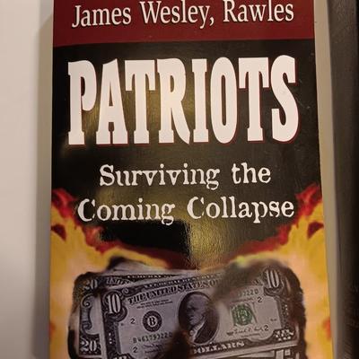 Books - Patriots surviving the coming Collapse & American Armies and battlefields in Europe
