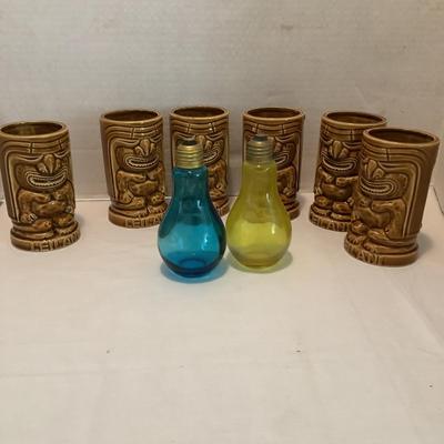 U657 Vintage Leilani Tiki Tumblers Lot
