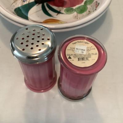 U667 Floral Serving Bowls & Sugar Shaker Lights Candles