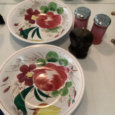 U667 Floral Serving Bowls & Sugar Shaker Lights Candles
