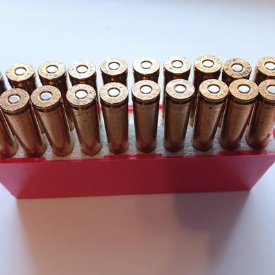 Winchester Super X 20 Centerfire Rifle Cartridges - 375 H& H magnum 300 GR. Silvertip