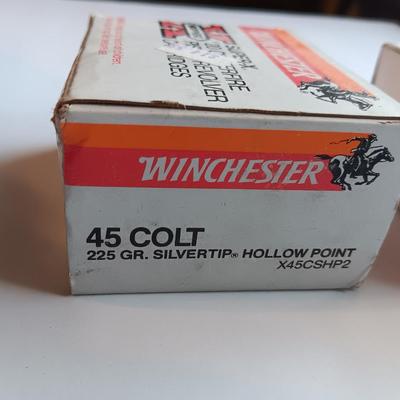 Winchester Super X 20 Centerfire Pistol Revolver Cartridges -45 Colt 225 Gr. Silvertip Hollow Point