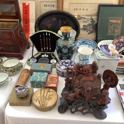 U674 LARGE Asian Oriental Lot