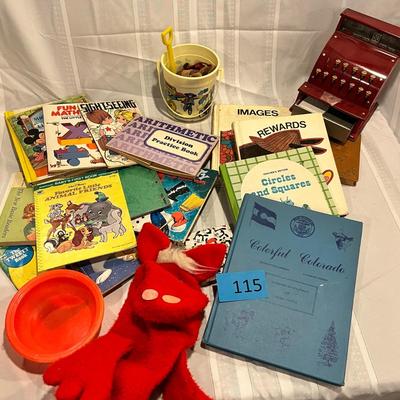 Tub of books & toys