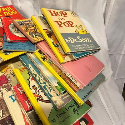 Box of Dr. Seuss & other books