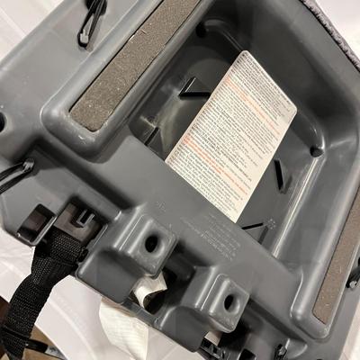 Kids booster seat
