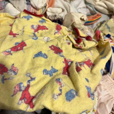 Le Bag of doll clothes