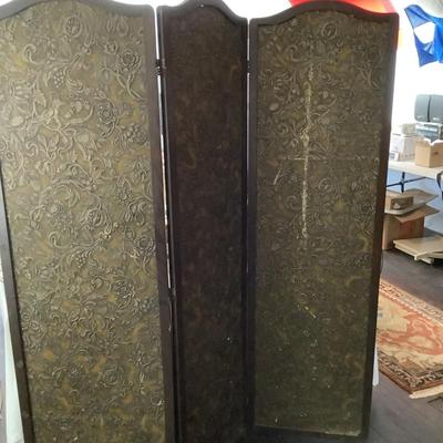 U695 Vintage 3 Panel Screen with Birds & Flowers