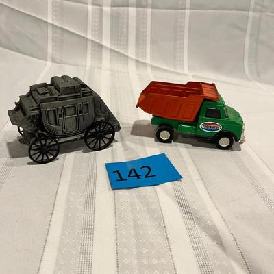 Metal bank and dump truck