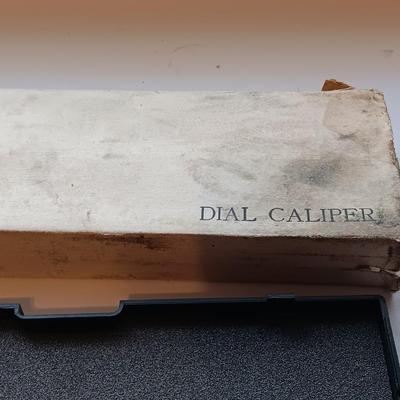 Dial Caliper set in molded case