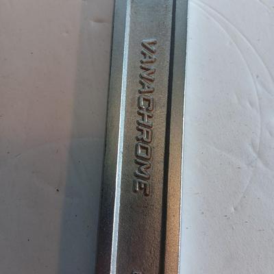 LARGE France - Facom No. 113/24 Adjustable wrench - crescent wrench 24"