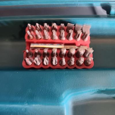 Makita 6932FD 14-volt hammer drill in molded case with accessories