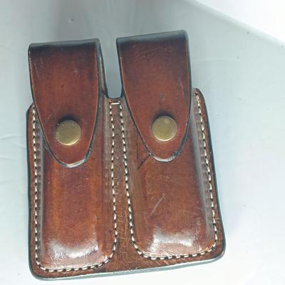 Belt mount leather double magazine holder
