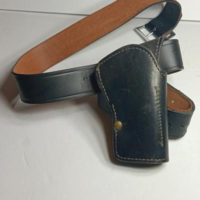 Custom made holster and belt By Rocky Mountain Leather ship Lakewood, Colorado