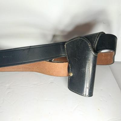 Custom made holster and belt By Rocky Mountain Leather ship Lakewood, Colorado