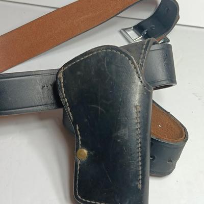Custom made holster and belt By Rocky Mountain Leather ship Lakewood, Colorado