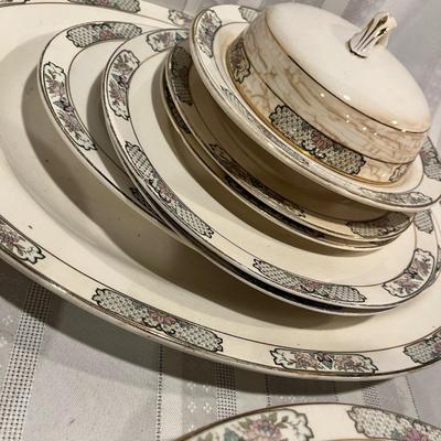 Group of vintage dishes