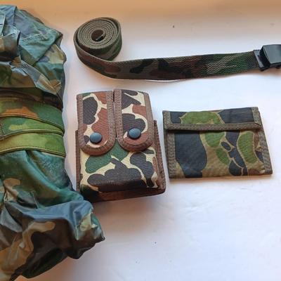 Camouflage lot - Magazine pouch - bag - wallet - raincoat.