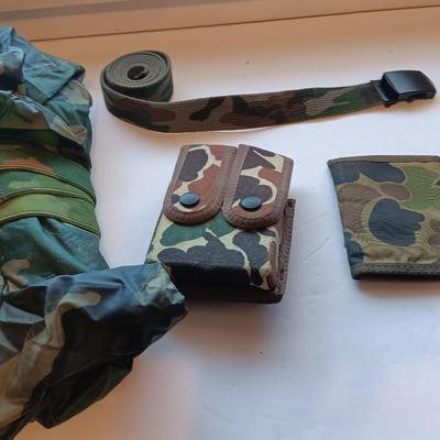 Camouflage lot - Magazine pouch - bag - wallet - raincoat.