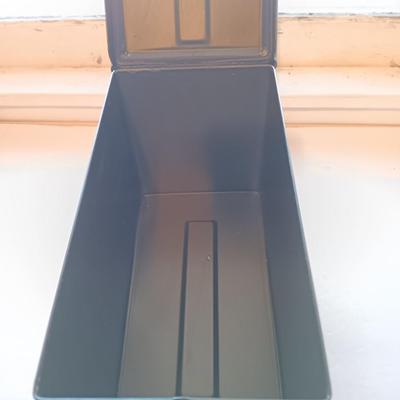 Ammunition chest - Empty metal military ammo can