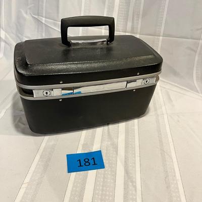 Vintage Cosmetics case