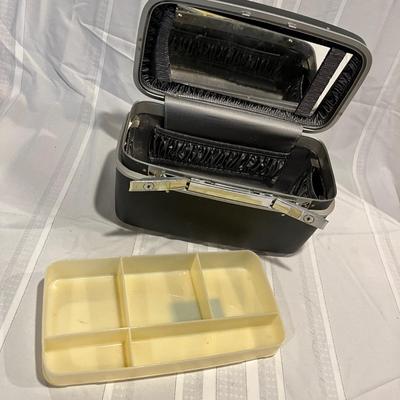 Vintage Cosmetics case