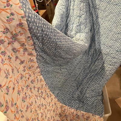 Large tote with quilt