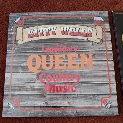 Vinyl Albums - Big Country - Kitty Wells - 60 years of country - Hooked on Country - LP Records