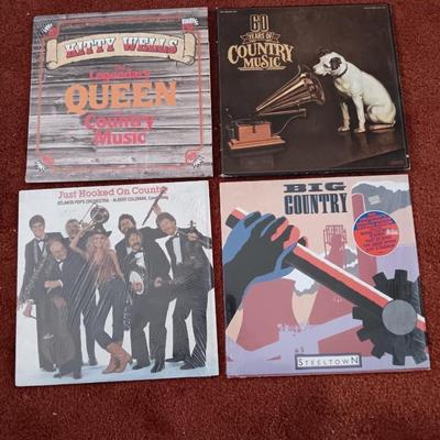 Vinyl Albums - Big Country - Kitty Wells - 60 years of country - Hooked on Country - LP Records