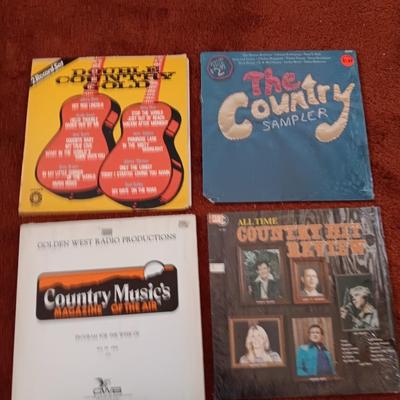 Vinyl Albums - The country Sampler- Double country Gold - Country Magazine of the air - All time country - LP Records