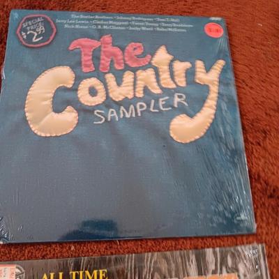 Vinyl Albums - The country Sampler- Double country Gold - Country Magazine of the air - All time country - LP Records
