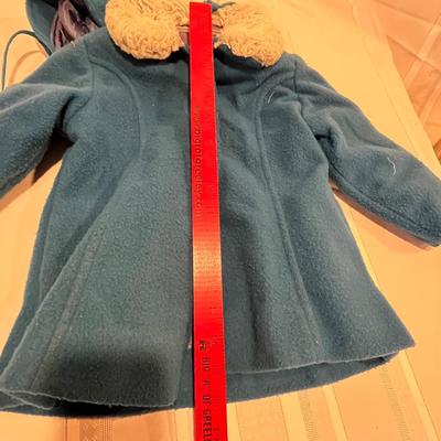 Very cool Girls Coat and hat