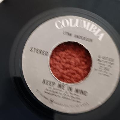 Vinyl record Albums -Lynn Anderson - Alabama - Deborah Allen and more! 45RPM Records