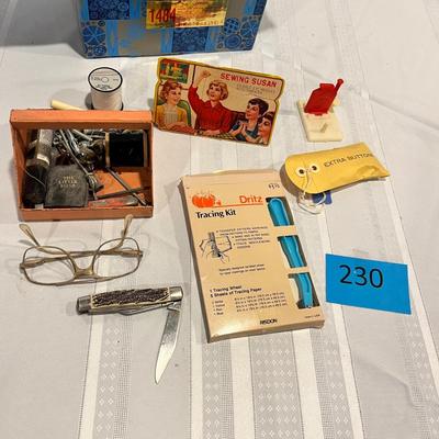 Box of vintage misc