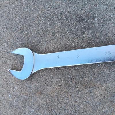 Big Armstrong Wrench 2"