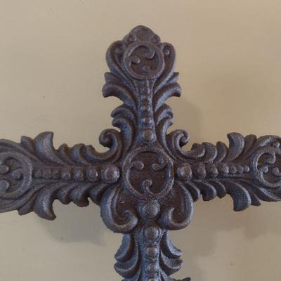 Cast Metal Gothic Cross