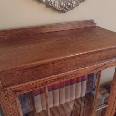 Vintage Oak Finish Display Cabinet with Glass Shelves (No Contents)