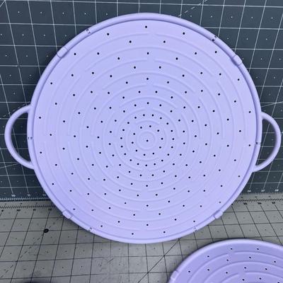 (3) Lavender Silicon Anti -Oil Splash Pot Cover. 